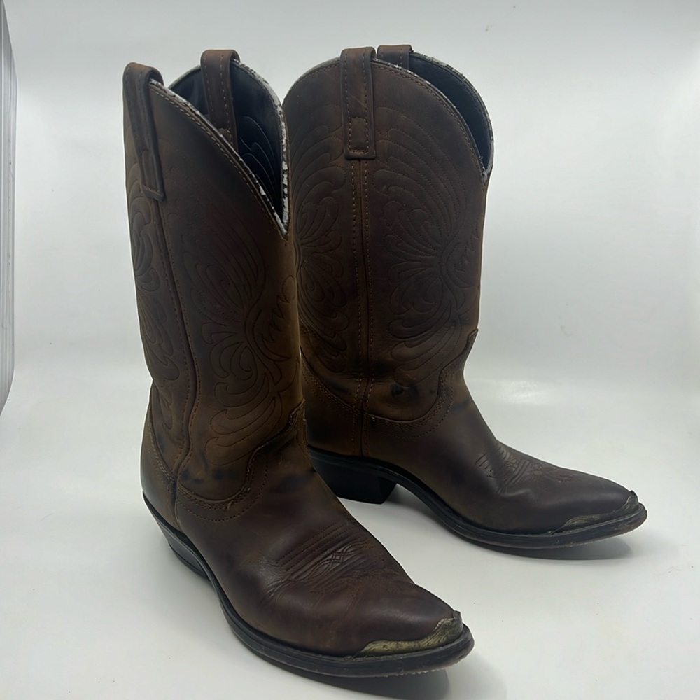 Vintage woman’s cowgirl boots handmade